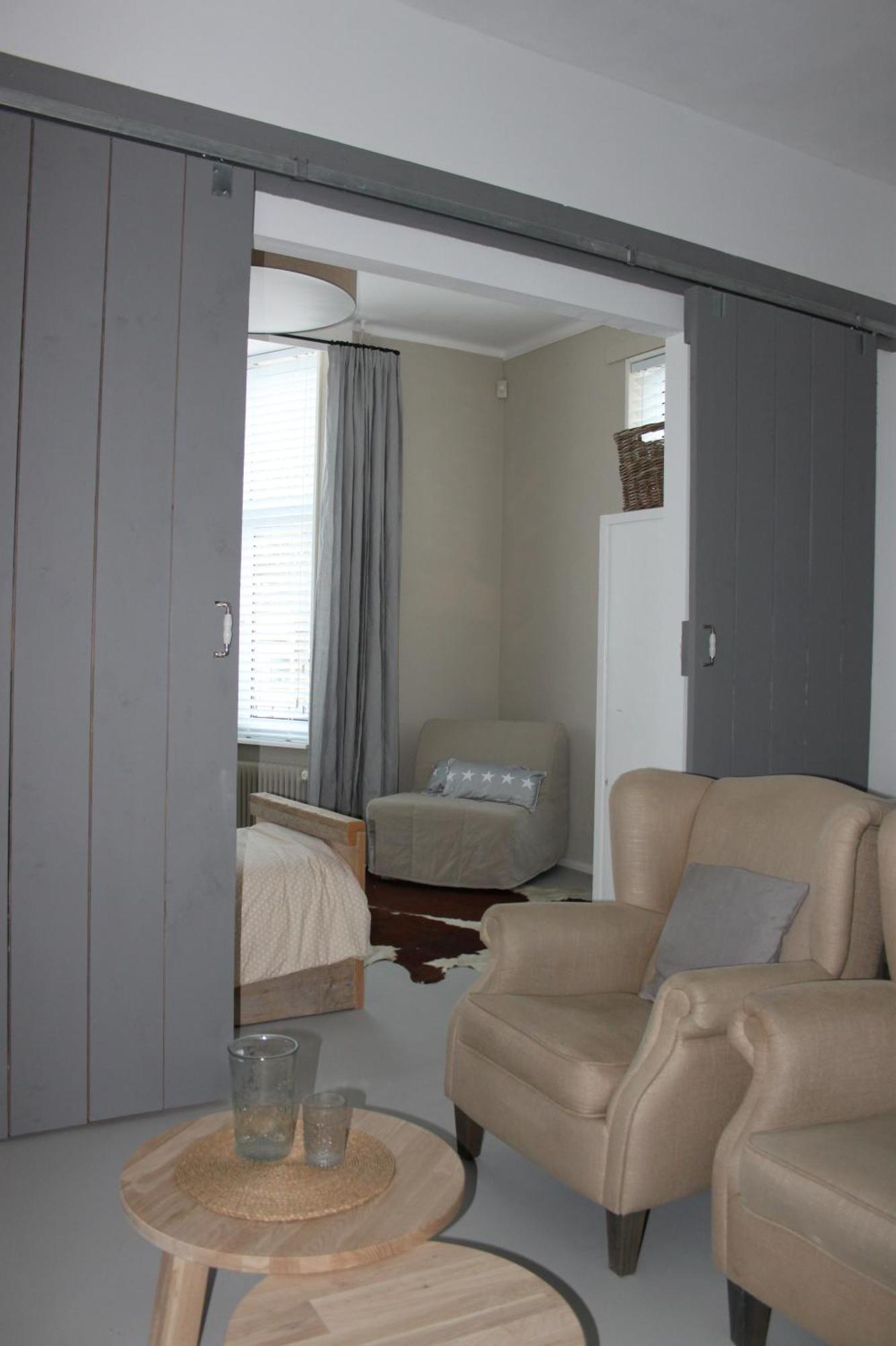 Raadhuis Egmond Egmond aan den Hoef Chambre photo