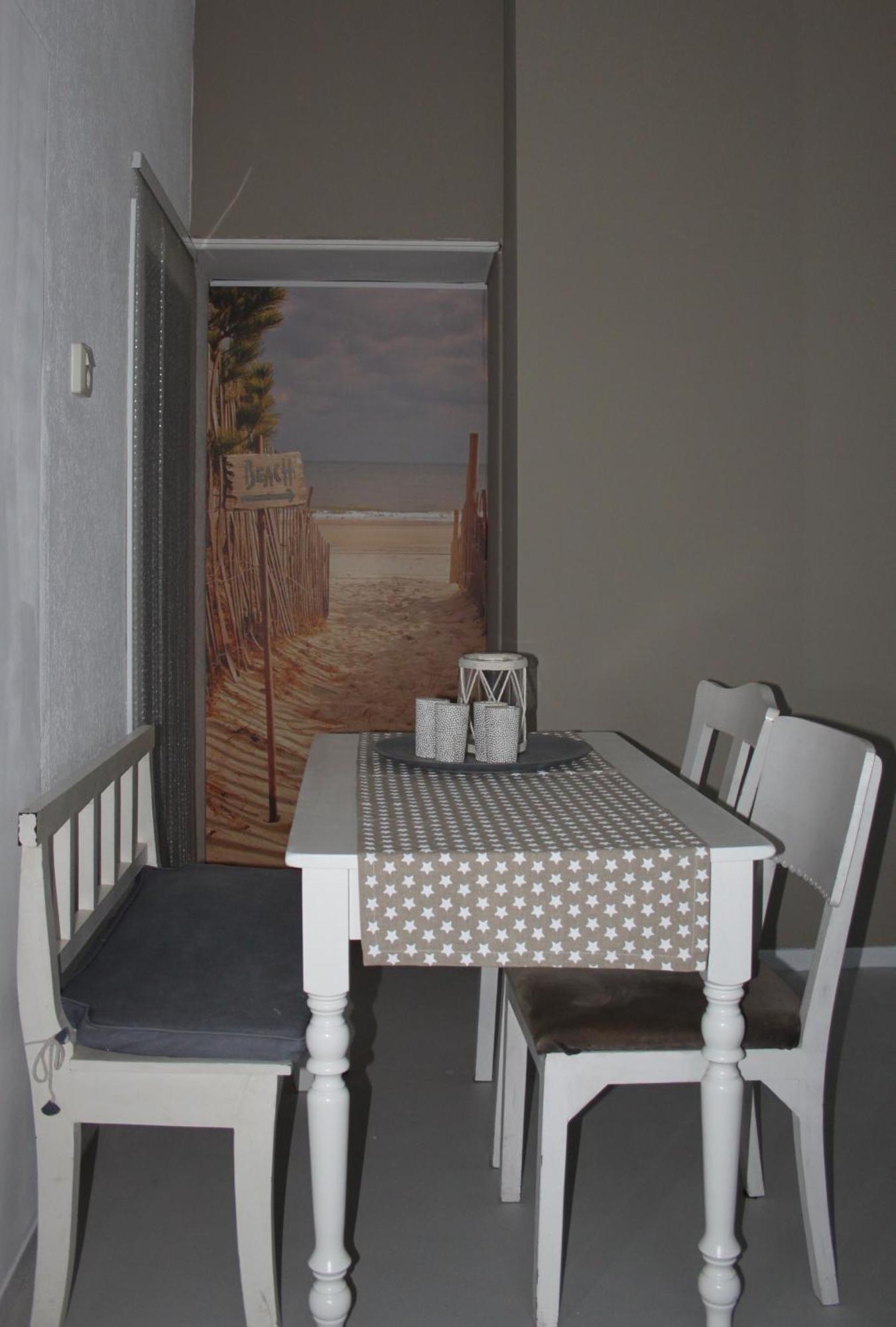 Raadhuis Egmond Egmond aan den Hoef Chambre photo